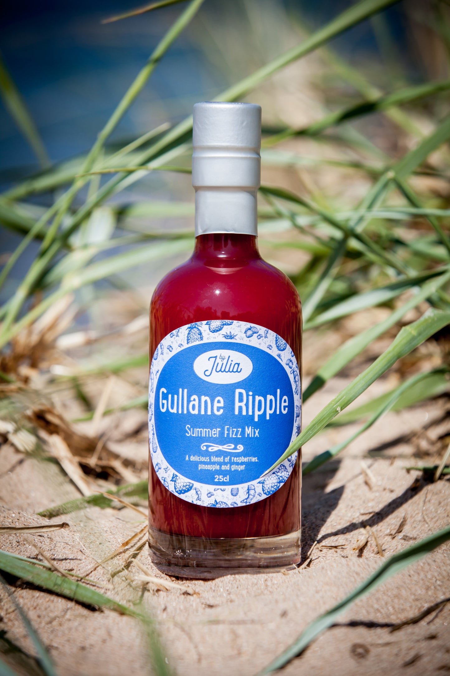 Large Bottle of Gullane Ripple Summer Fizz Mix with beach in background